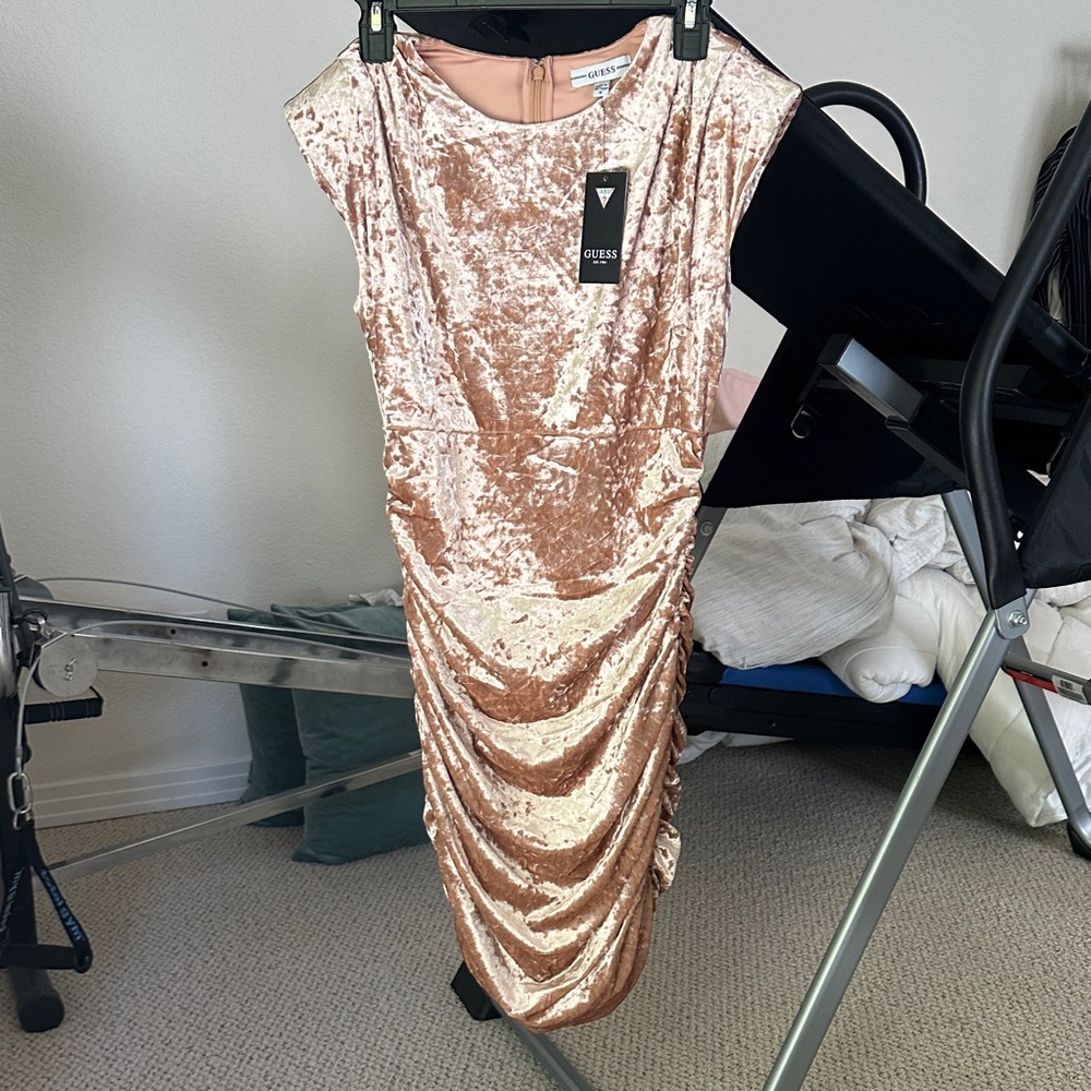 Guess Women's Velvet Midi Dress - Rose Gold